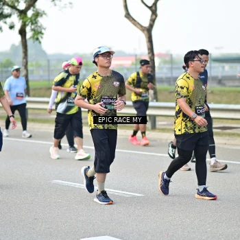 Runner Photo 6524760