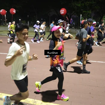 Runner Photo 6524765