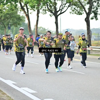 Runner Photo 6524775
