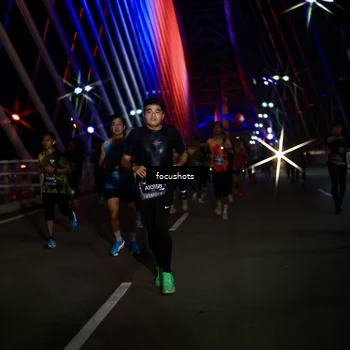 Runner Photo 6524807
