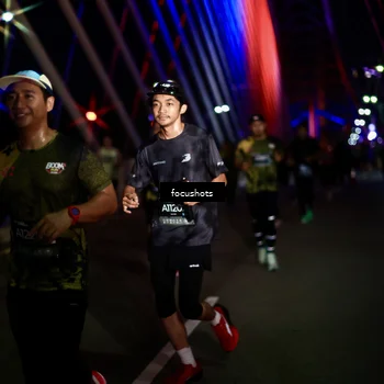 Runner Photo 6524819