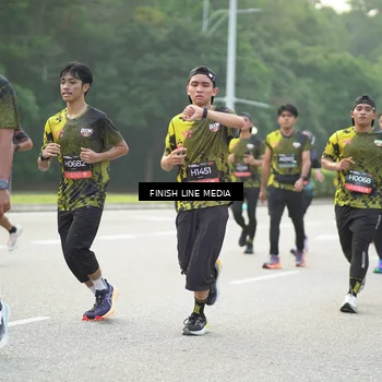 Runner Photo 6524821