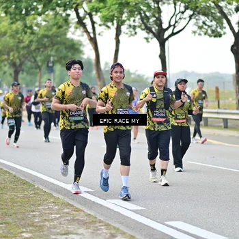 Runner Photo 6524876