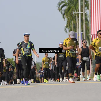 Runner Photo 6524894