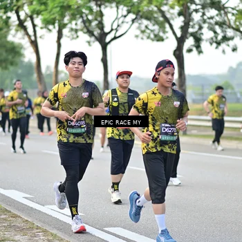 Runner Photo 6524929