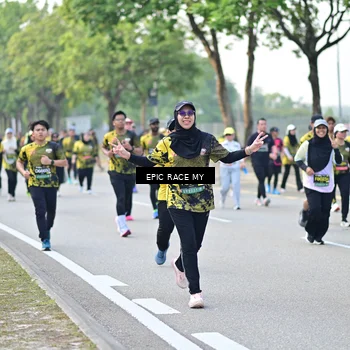 Runner Photo 6524975