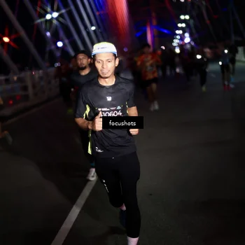 Runner Photo 6524984