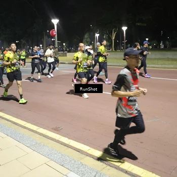 Runner Photo 6524991