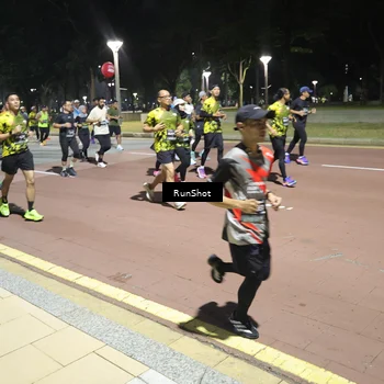 Runner Photo 6524993