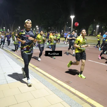 Runner Photo 6525033