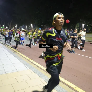 Runner Photo 6525058