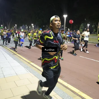 Runner Photo 6525077
