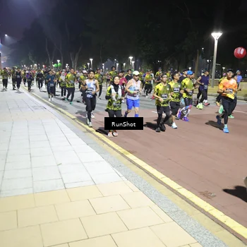 Runner Photo 6525111
