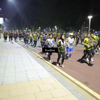 Runner Photo 6525189