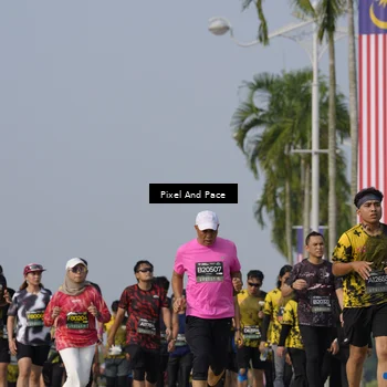 Runner Photo 6525210