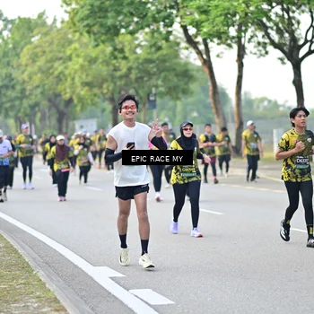 Runner Photo 6525215