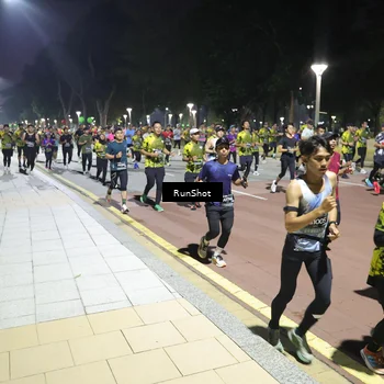 Runner Photo 6525223