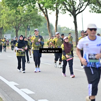 Runner Photo 6525236