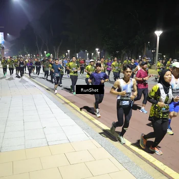Runner Photo 6525237