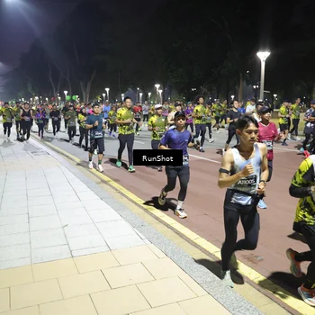 Runner Photo 6525244