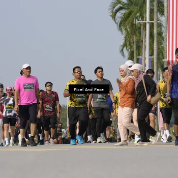 Runner Photo 6525262