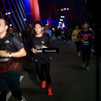 Runner Photo 6525264
