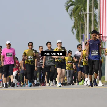 Runner Photo 6525269