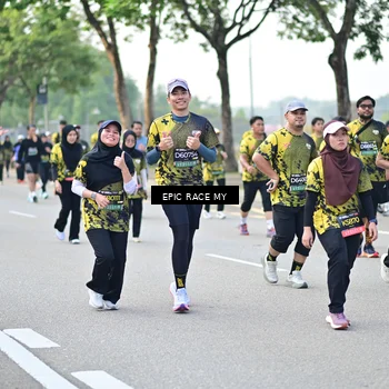 Runner Photo 6525292