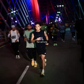 Runner Photo 6525302