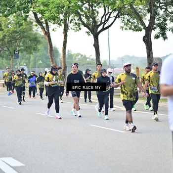 Runner Photo 6525313
