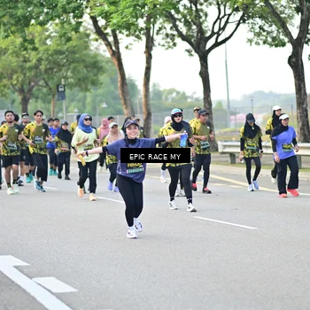Runner Photo 6525381