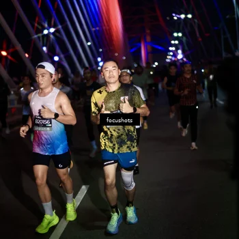 Runner Photo 6525387