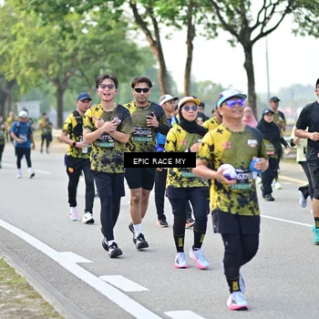 Runner Photo 6525400