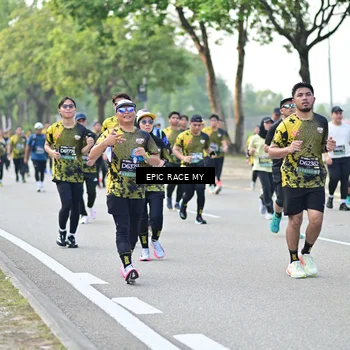 Runner Photo 6525440
