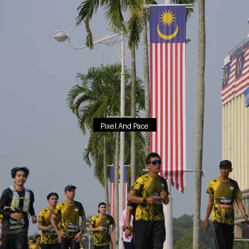 Runner Photo 6525454