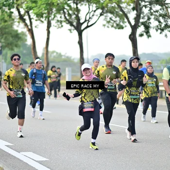Runner Photo 6525466