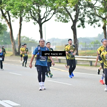 Runner Photo 6525475
