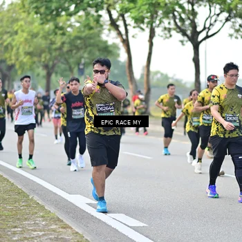 Runner Photo 6525654
