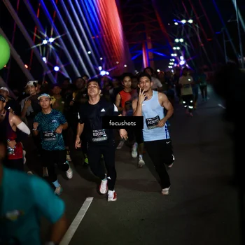 Runner Photo 6525674