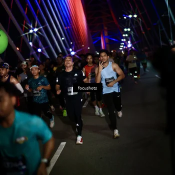 Runner Photo 6525695
