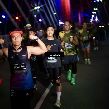 Runner Photo 6525704
