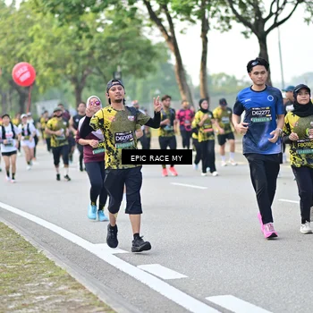 Runner Photo 6525730