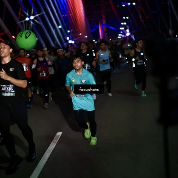 Runner Photo 6525734