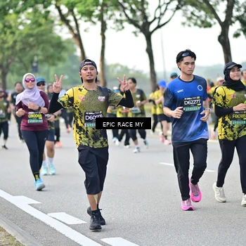 Runner Photo 6525737