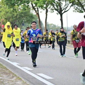 Runner Photo 6525768