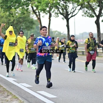 Runner Photo 6525771