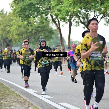 Runner Photo 6525800
