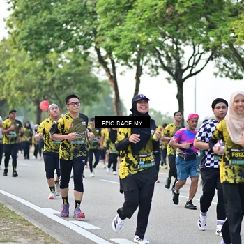 Runner Photo 6525812