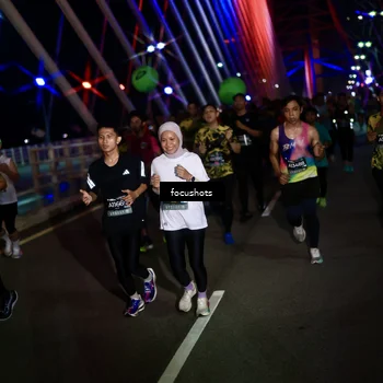 Runner Photo 6525901
