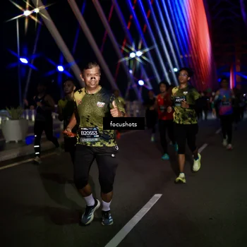 Runner Photo 6526037